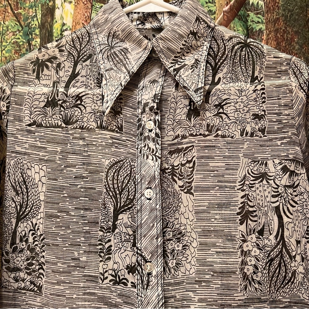 Vintage 70s jungle print trees floral button up shirt grey gray black rare XS